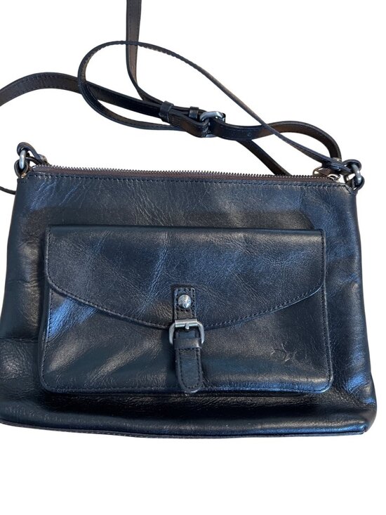 Patricia Nash Handbags - Patricia Nash Kirby crossbody black leather purse